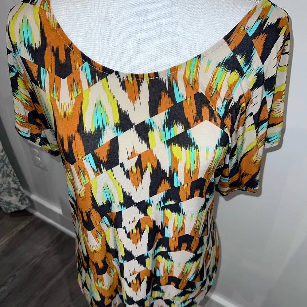 NWT multi colored The limited blouse